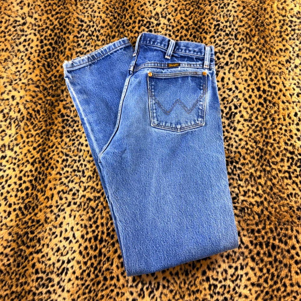 Vintage Wrangler Cowboy Cut 13MWZ Blue Jeans 33x34 Straight Leg Denim